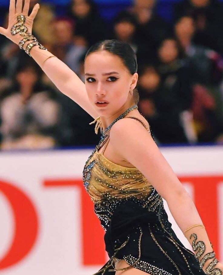 黃軒造型「翻車」?資生堂廣告完整版,可能你還沒看到 黃軒造型「翻車」?資生堂廣告完整版,可能你還沒看到