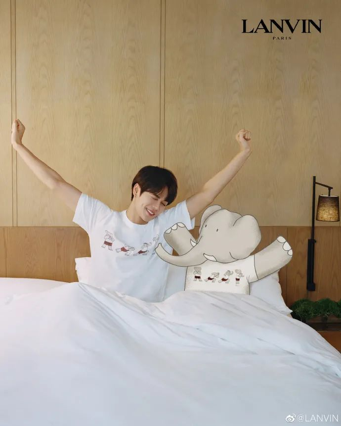 浪凡玩轉二次元，這個奢侈品牌不是一般的浪