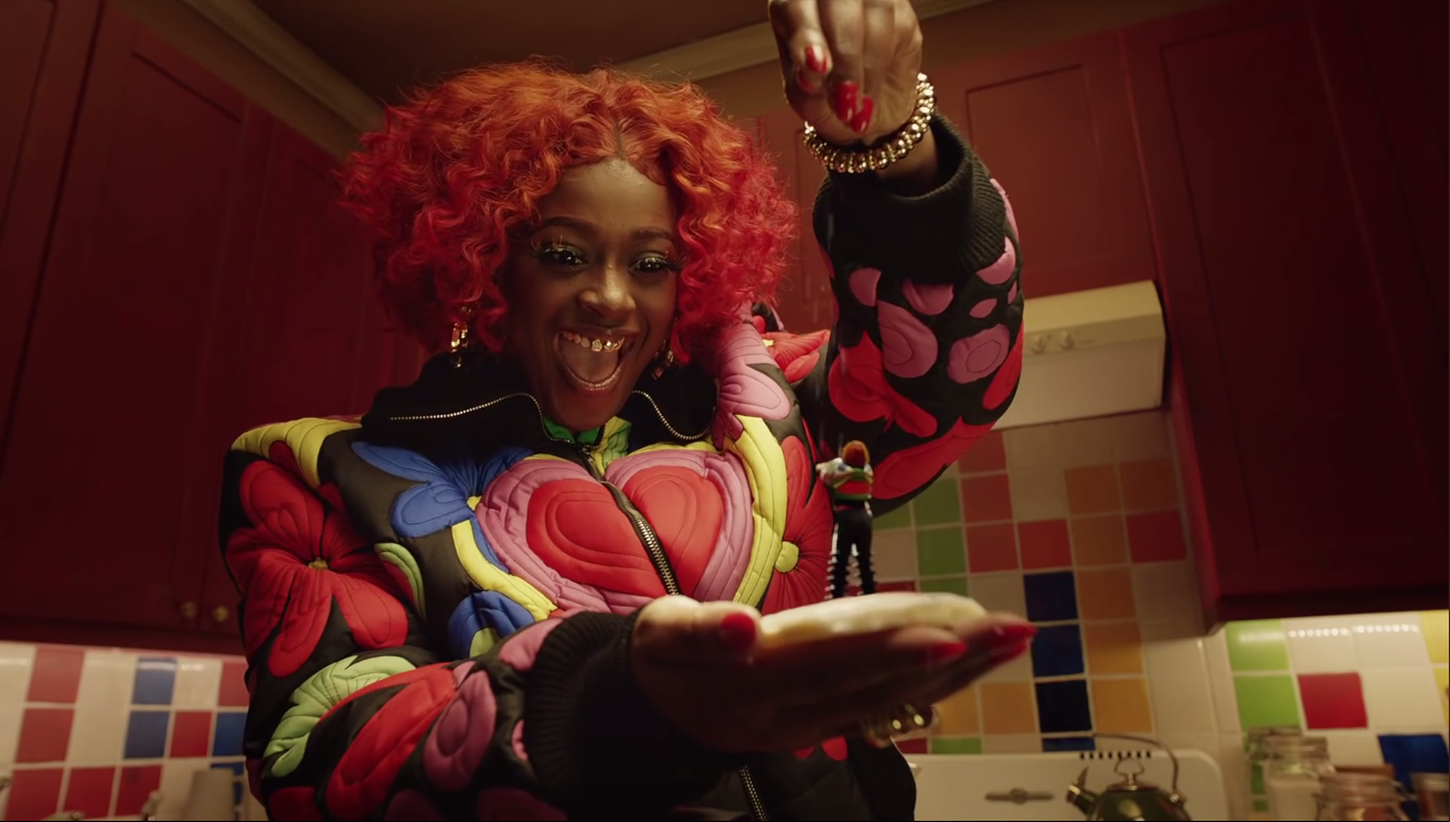 Apple《迷你的魔力》廣告,用音樂讓延長假期 Apple《迷你的魔力》廣告,用音樂讓延長假期