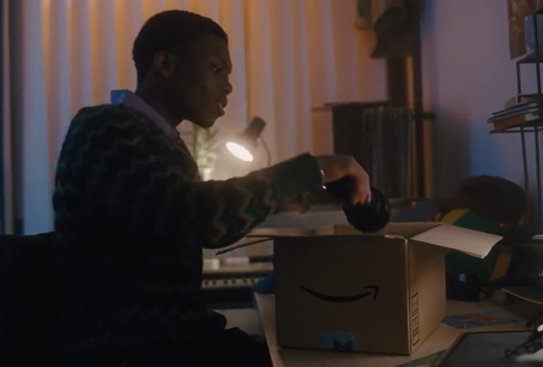 亞馬遜圣誕廣告:芭蕾女孩的追夢故事,超暖! 亞馬遜圣誕廣告:芭蕾女孩的追夢故事,超暖!