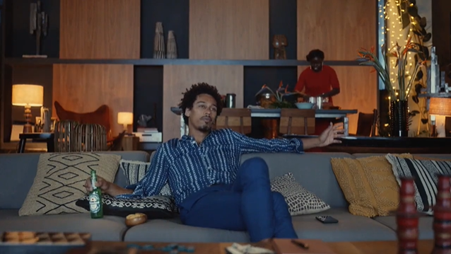 喜力啤酒“喪”氣圣誕廣告:重聚就是最大的幸運 喜力啤酒“喪”氣圣誕廣告:重聚就是最大的幸運