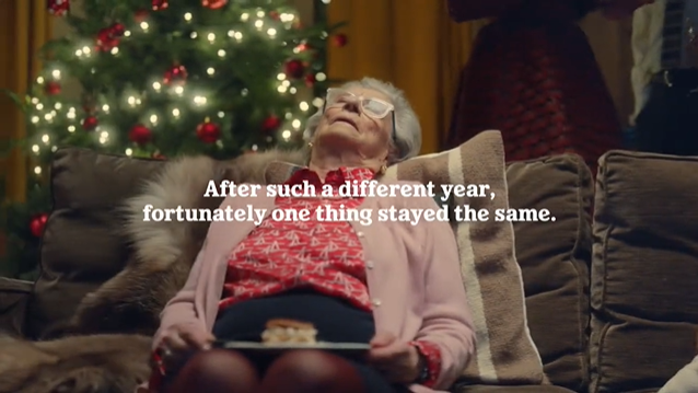 喜力啤酒“喪”氣圣誕廣告:重聚就是最大的幸運 喜力啤酒“喪”氣圣誕廣告:重聚就是最大的幸運