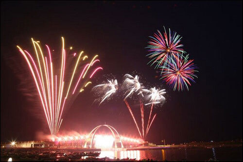 淺談煙花拍攝的前期和后期PS技巧 淺談煙花拍攝的前期和后期PS技巧