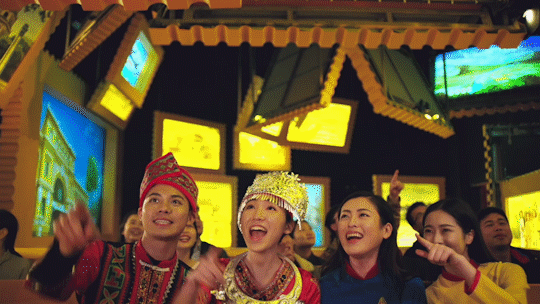 1126592338.gif 04.gif