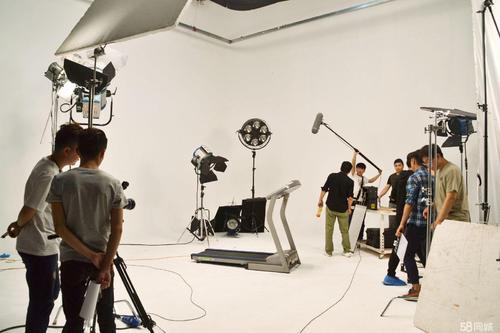 1128752888.jpg u=3001884199,590734593&fm=26&gp=0.jpg