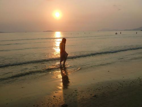 169820475.jpg 下載 (1).jpg