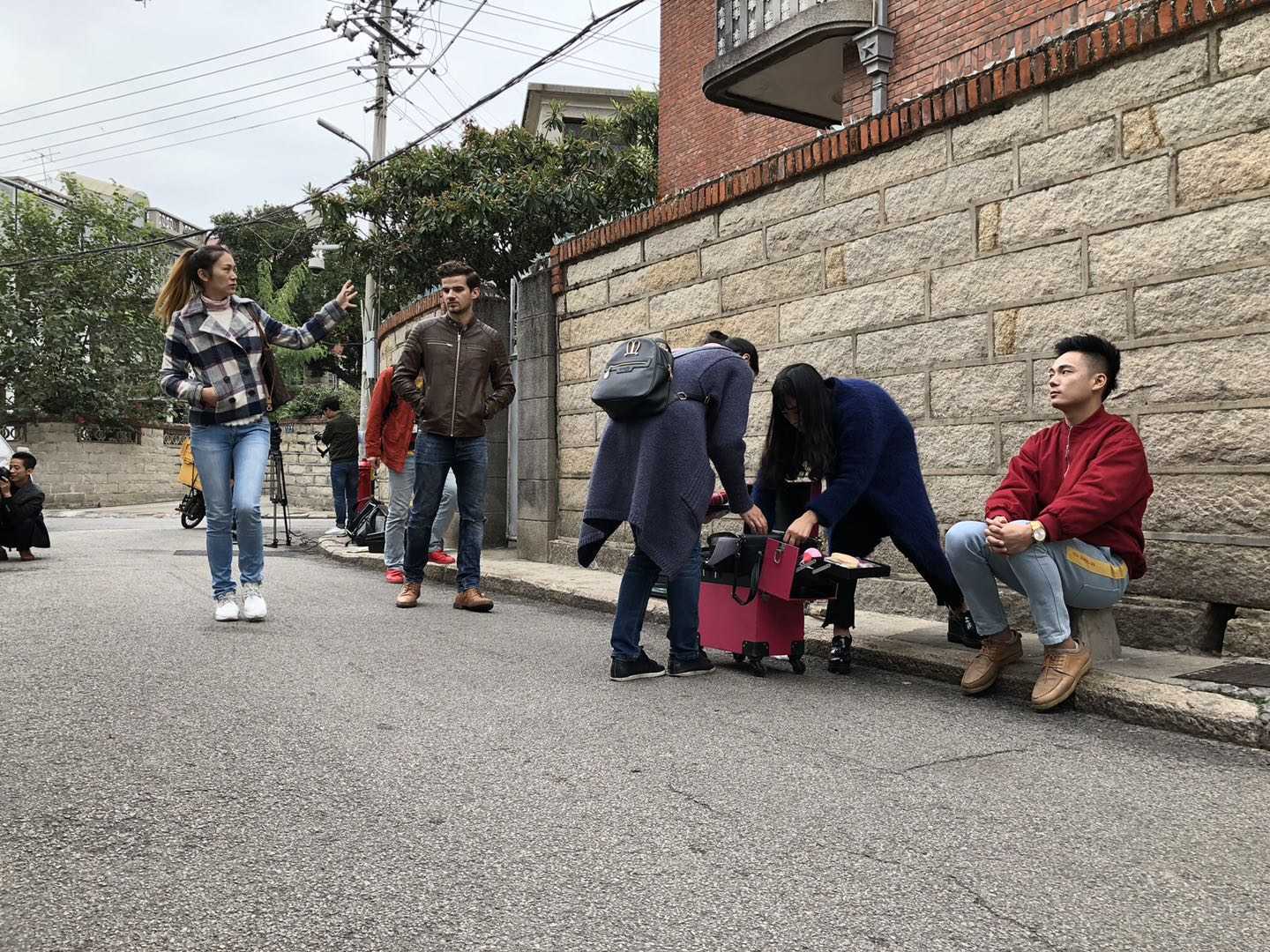 599960524.jpg 《莫比斯耳機》——宣傳片——安戈力影視24.jpg