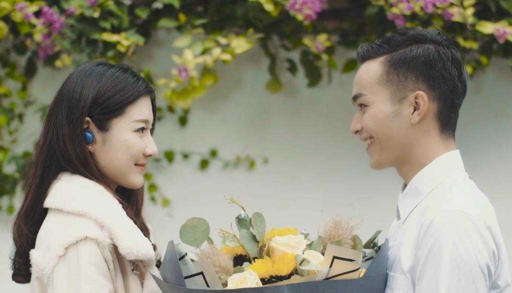 821931431.jpg 《莫比斯耳機》——宣傳片——安戈力影視9.jpg