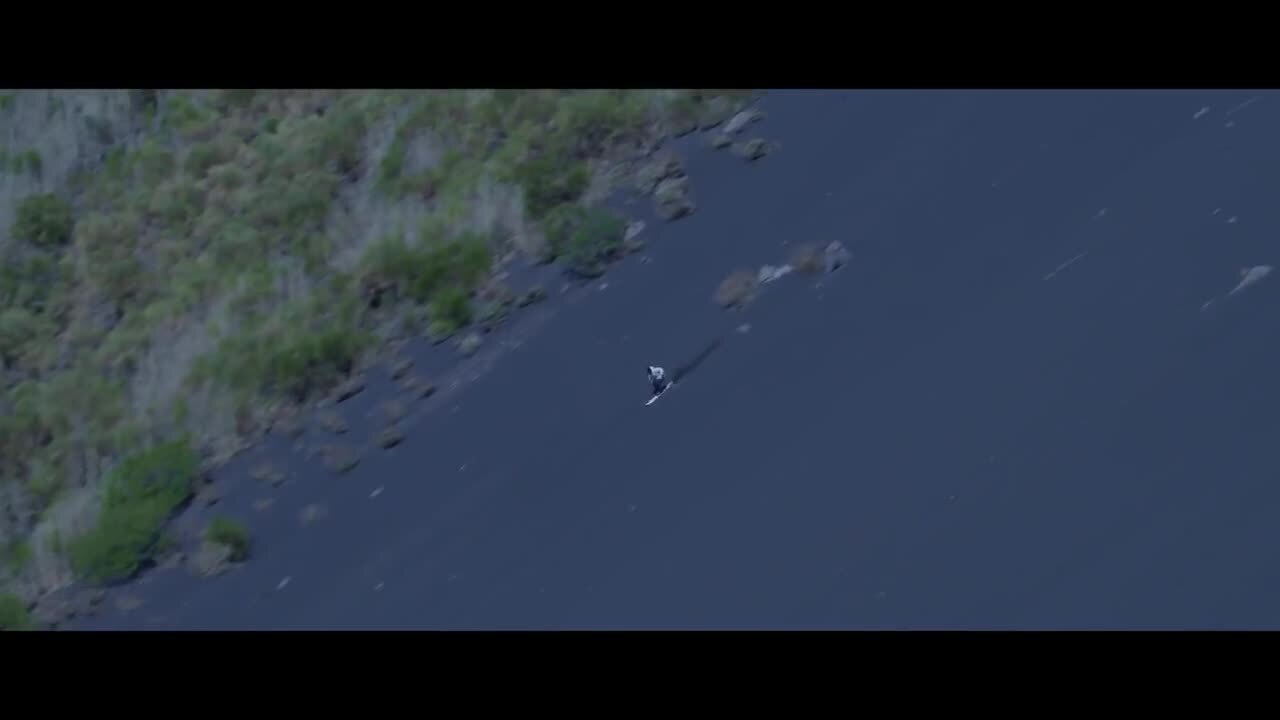 人物經歷紀錄片《滑行丈量每一寸土地》