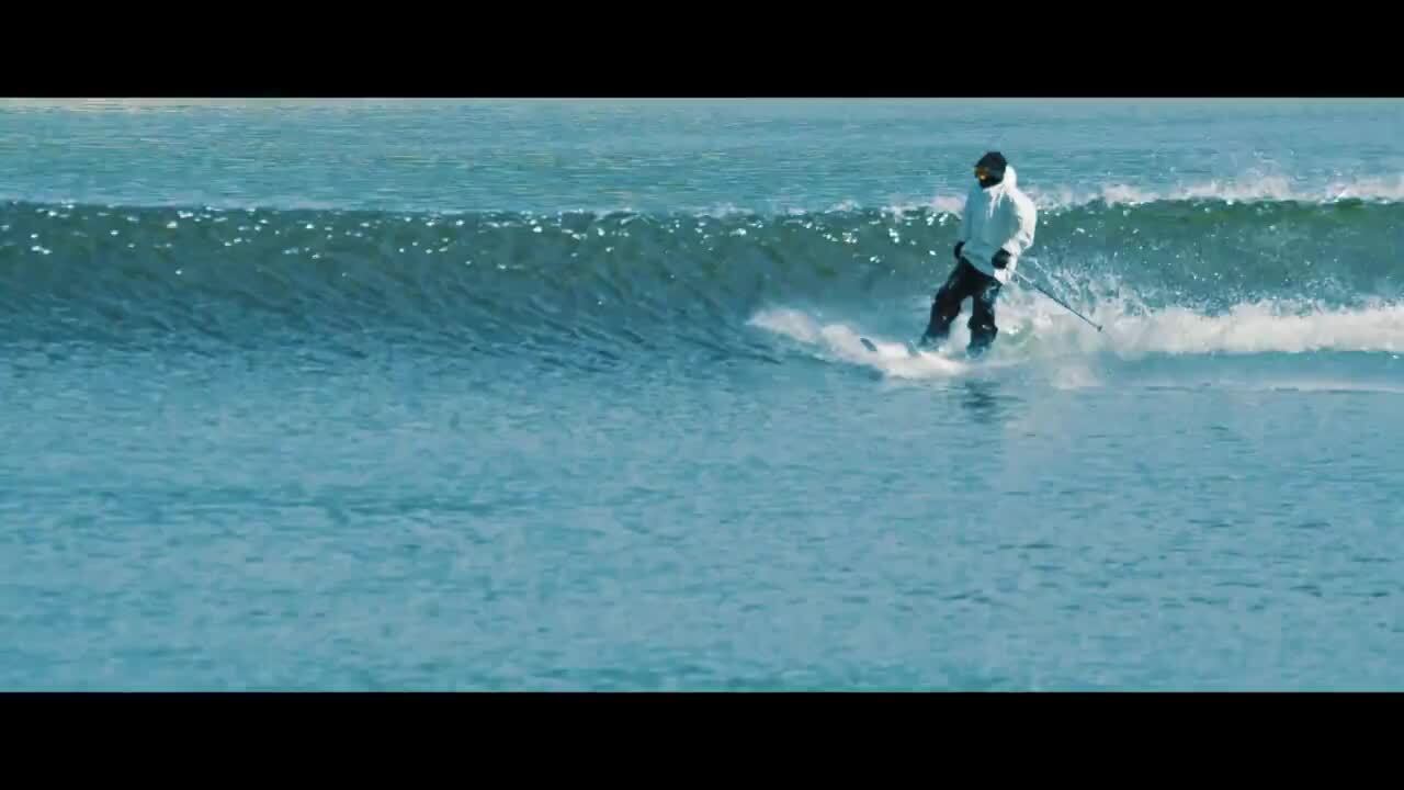 人物經歷紀錄片《滑行丈量每一寸土地》