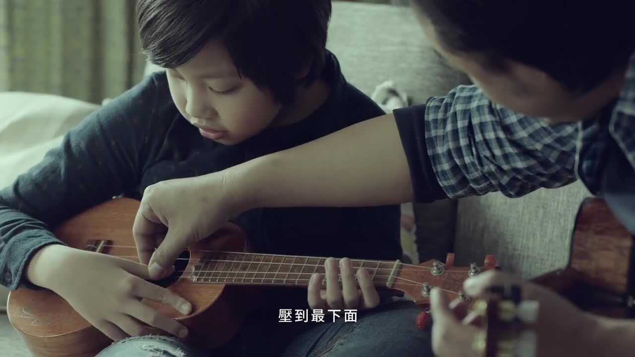 五月天拍攝HTC廣告《因?yàn)閳?jiān)持，所以相信》